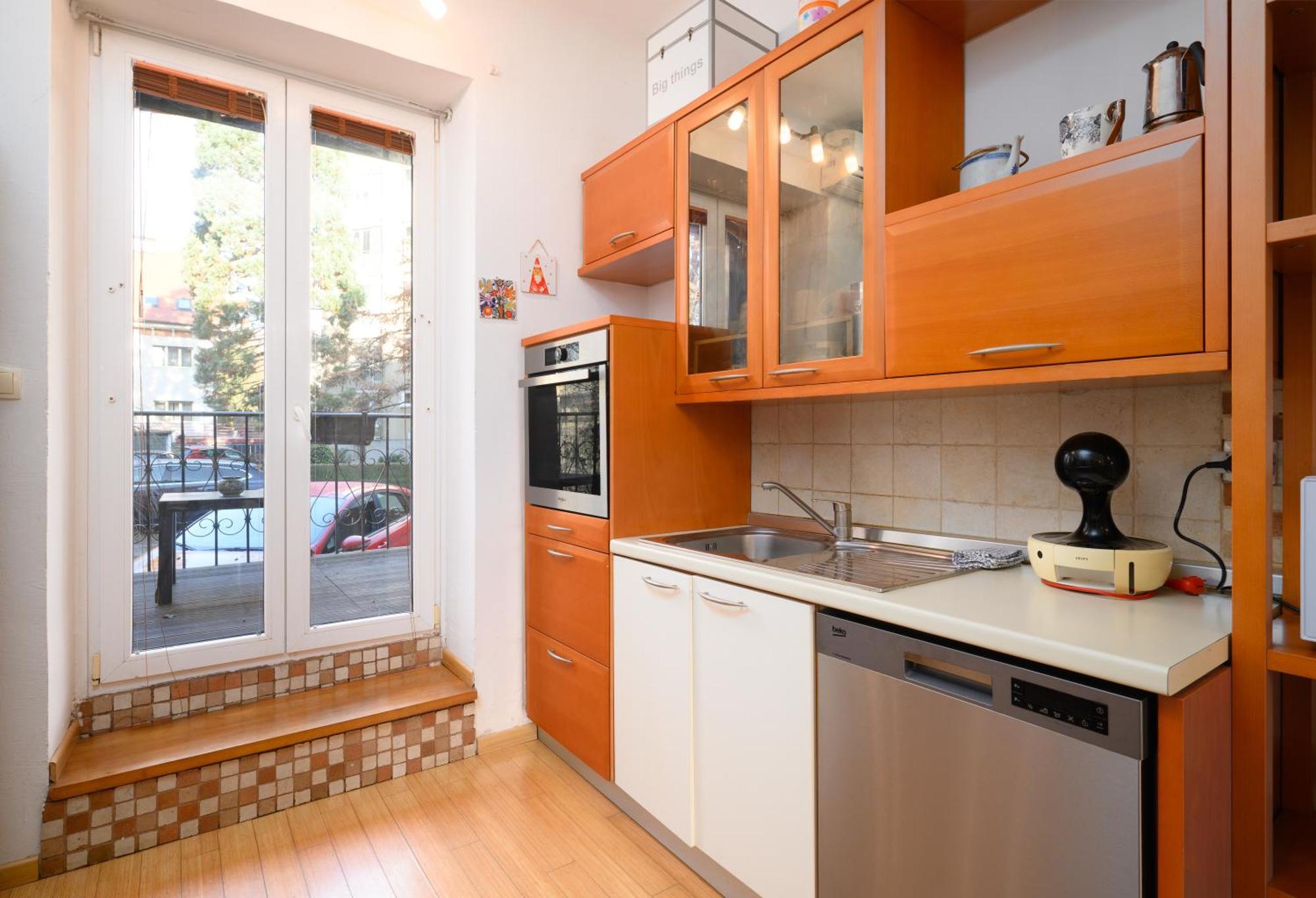 Urban View Apartment With Free Parking Liubliana Exterior foto